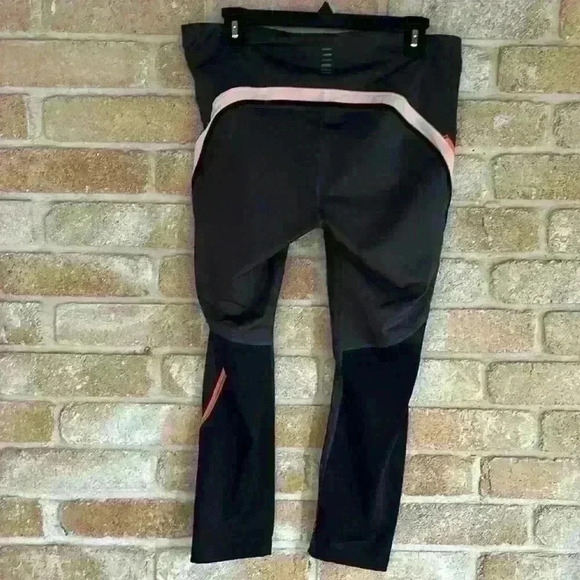 Under Armour Leggings - Picture 3 of 3